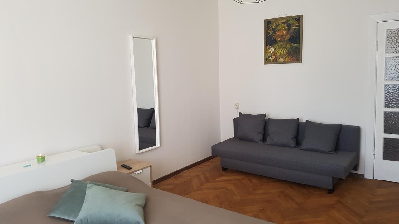 Ferienwohnung Beatrises Apartamenti Riga Exterior foto